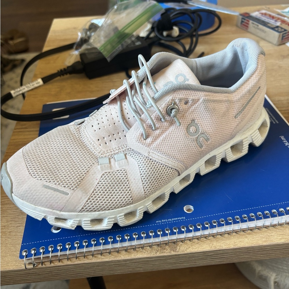 **LEFT SHOE ONLY** On Running Women's Pale Pink Athletic Sneakers